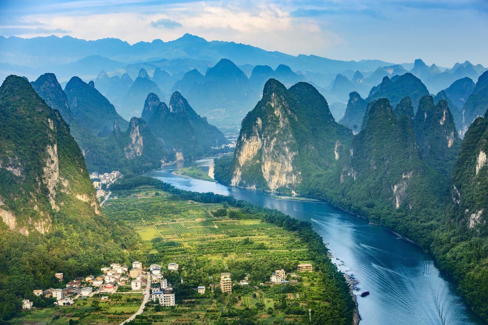 Hainan Travel Guide — Attractions, Food & Tips | China...